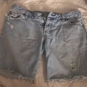 light wash jean shorts